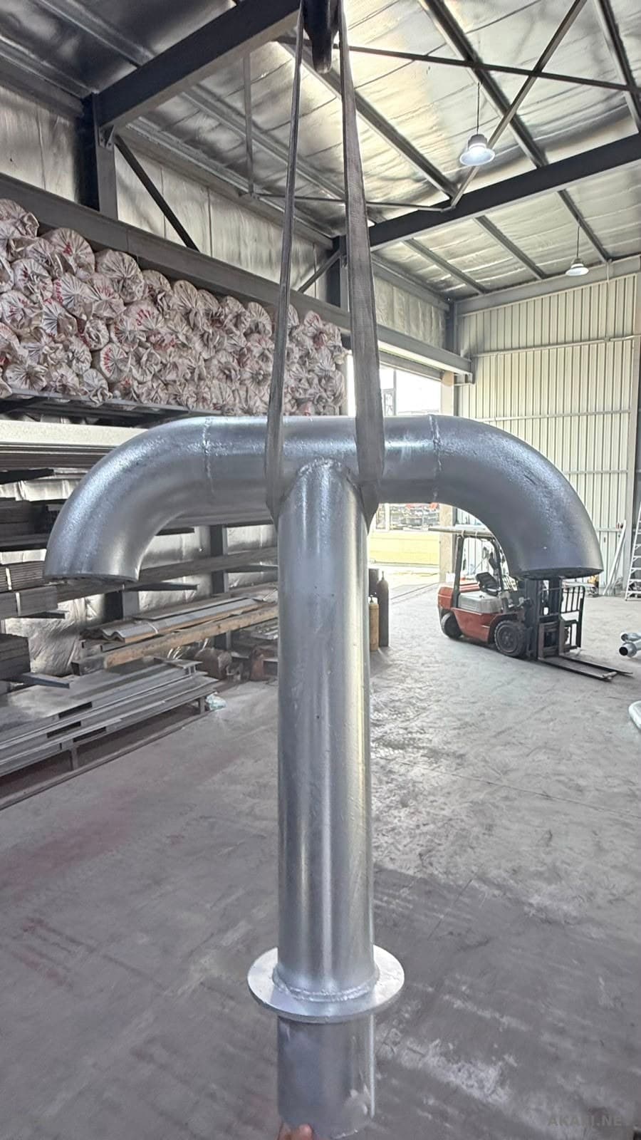 Tuyaux de ventilation de réservoirs galvanisés – Coude 90 degrés avec bride (fabrication sur mesure)